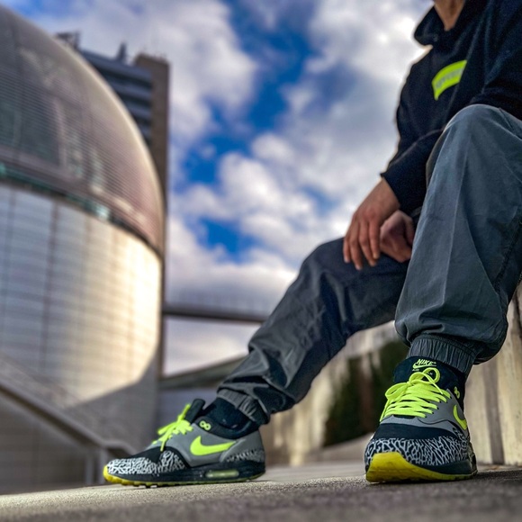 Meet your Posher, AMJ - Picture 3 of 16